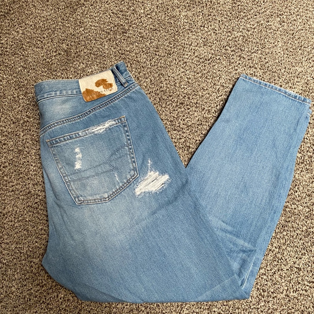 American Eagle Hi rise girlfriend jeans 14 regular